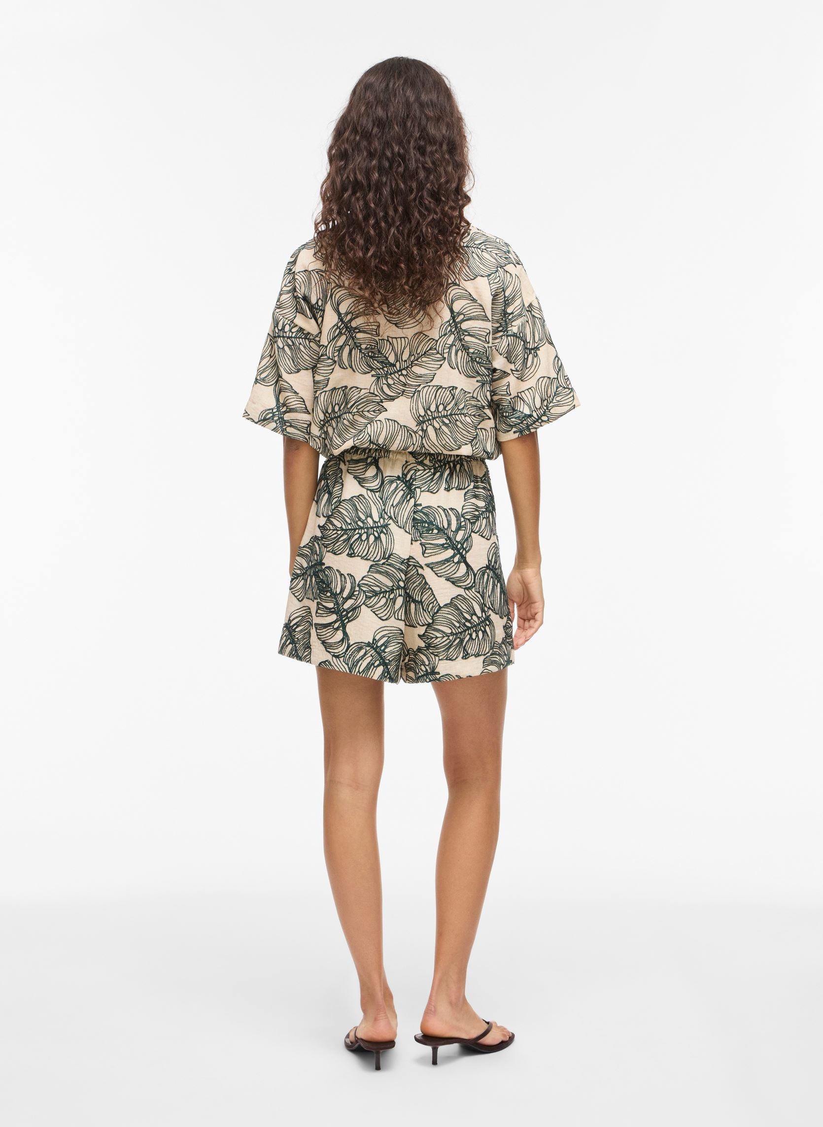 Short - Flura - Vila