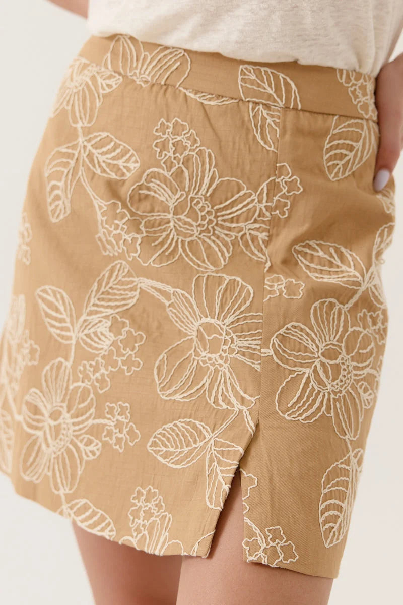 Jupe beige - Cymora - ArtLove