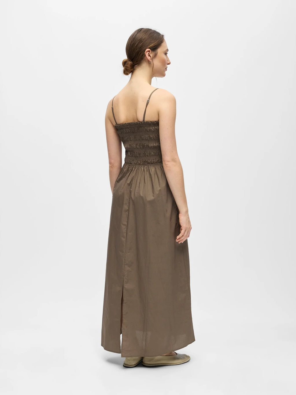 Robe - Elly - Object