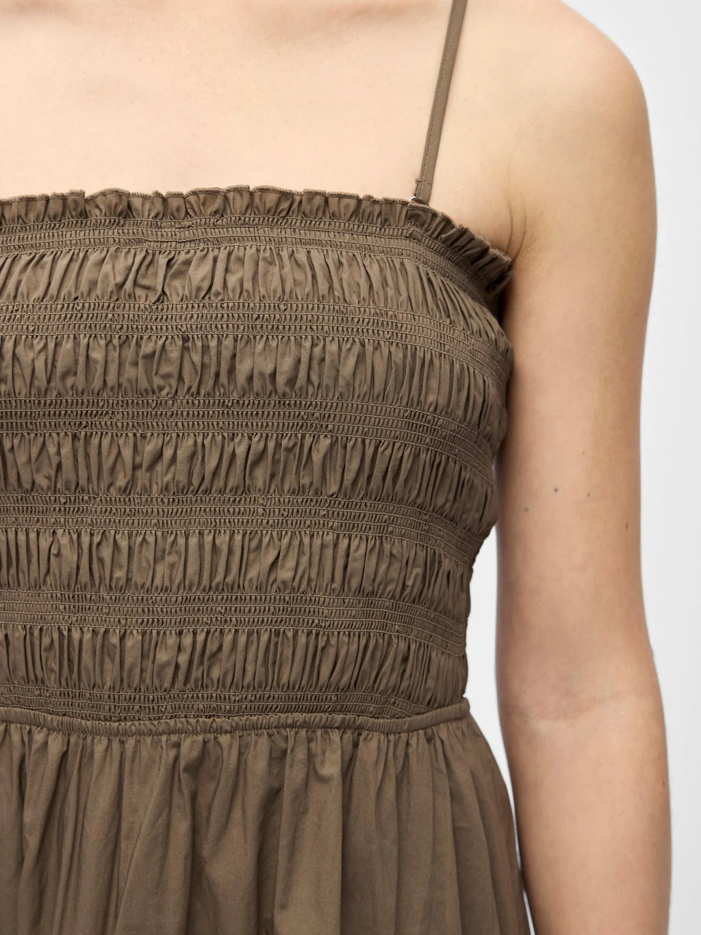 Robe - Elly - Object