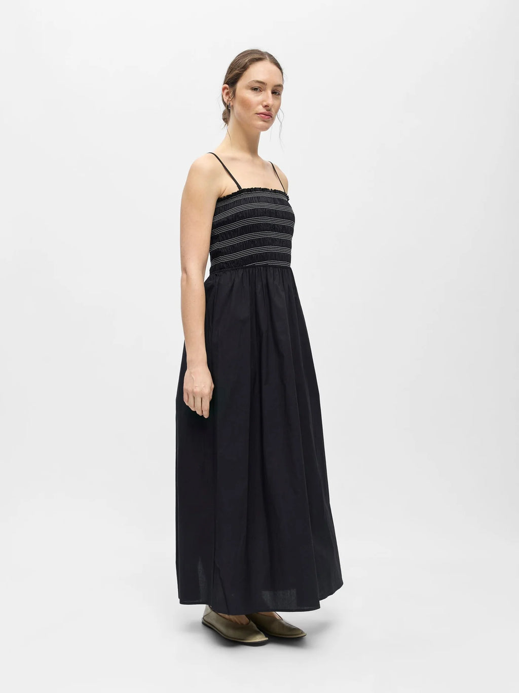 Robe - Elly - Object