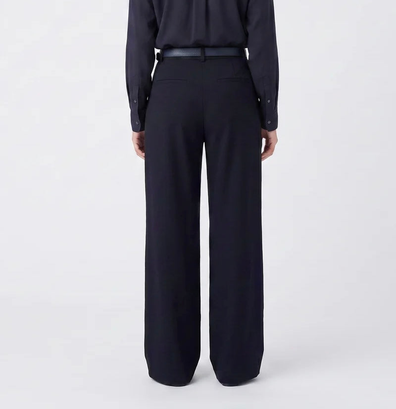 Pantalon - Eraria - ArtLove